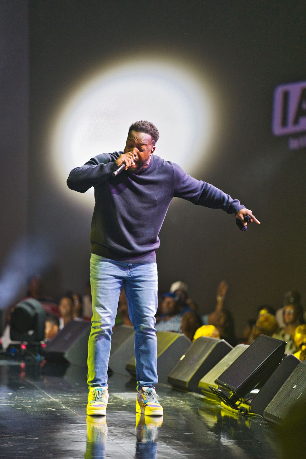 Jabari Johnson performing
